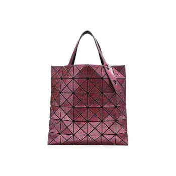 ISSEY MIYAKE Handbags