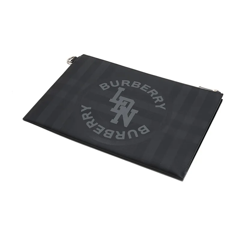 Burberry Clutches-2