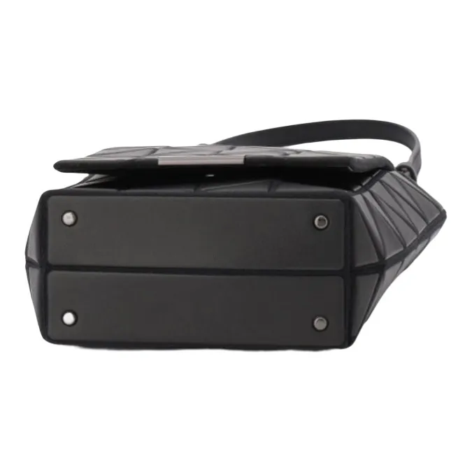 ISSEY MIYAKE Cow Leather Shoulder Bag Crossbody Bag Small Size Women's Black-2