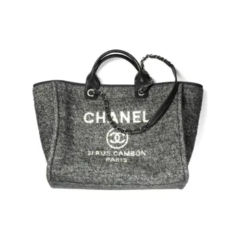 CHANEL Fabric Beach Bag, Tote Bag, Shopping Bag, Shoulder Bag, Crossbody Bag, Handbag Tubas Women's Black
