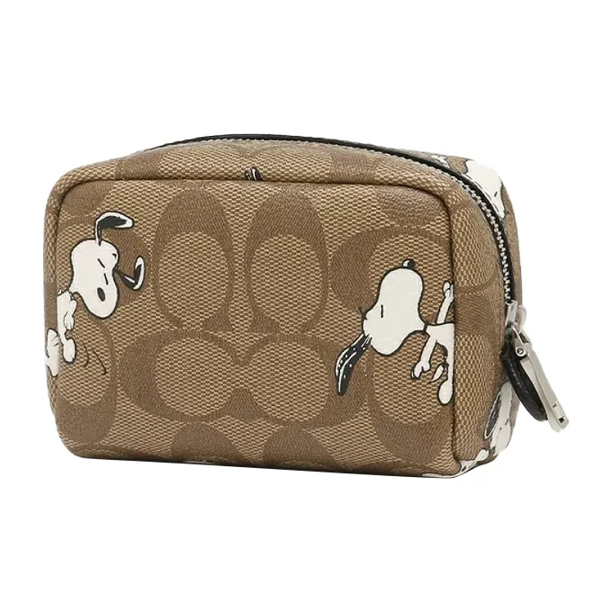 Snoopy X COACH Boxy Coin Purses-1
