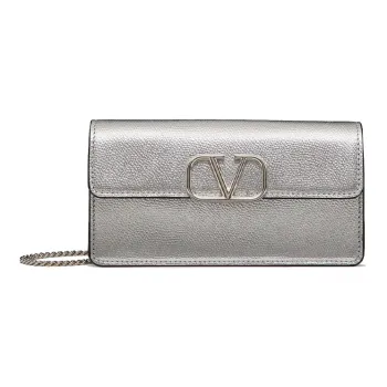 Valentino Vlogo Wallets