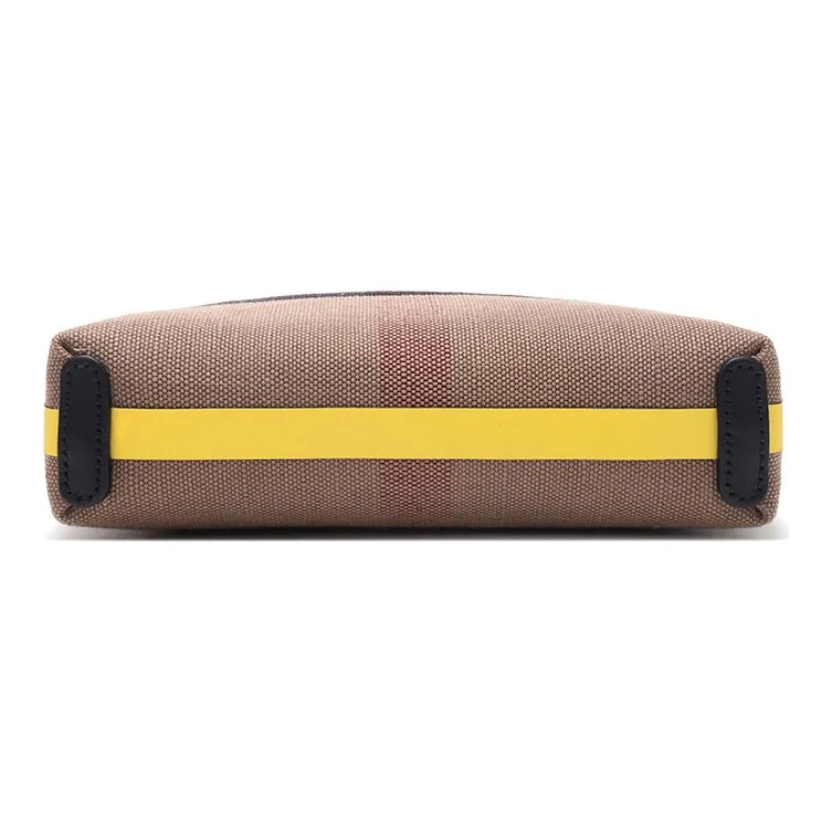 Burberry Clutches-3