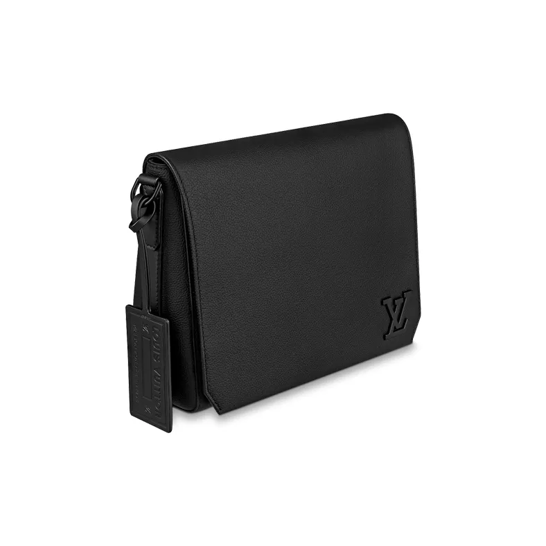 LOUIS VUITTON Takeoff Messenger-1