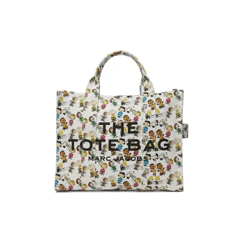 MARC JACOBS The Traveler Handbags