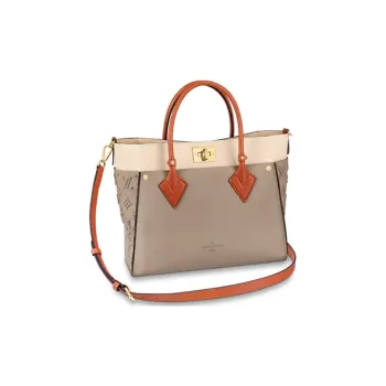 LOUIS VUITTON M53826 On My Side Mm