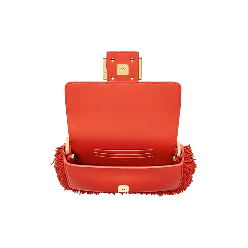 FENDI Baguette Handbags-2