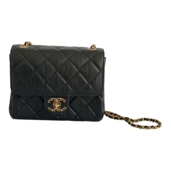 CHANEL 22c Early Spring Cow Leather Square Bag, Crossbody Bag, Shoulder Bag Women's Black