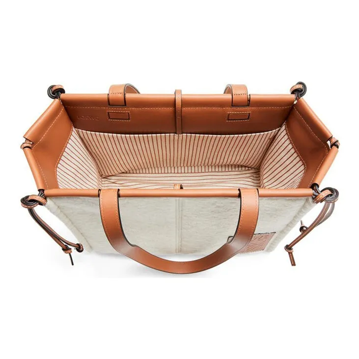 LOEWE Cushion Tote Handbags-3