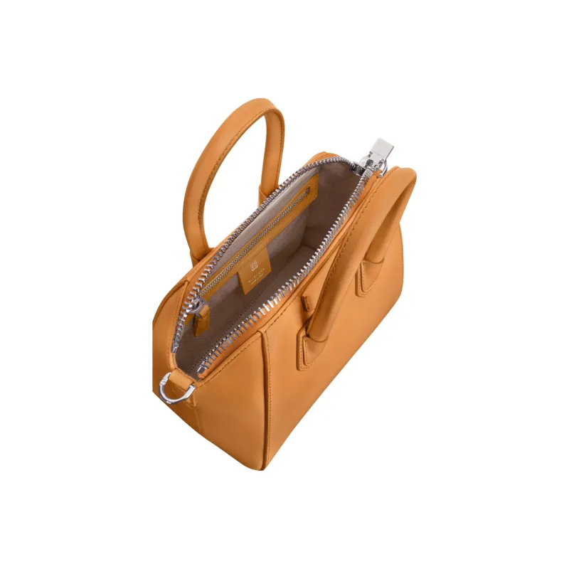Givenchy Antigona Handbags-2