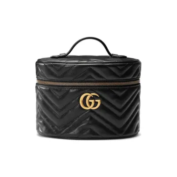 GUCCI GG Marmont Cosmetic Case Small Matelasse Chevron Black