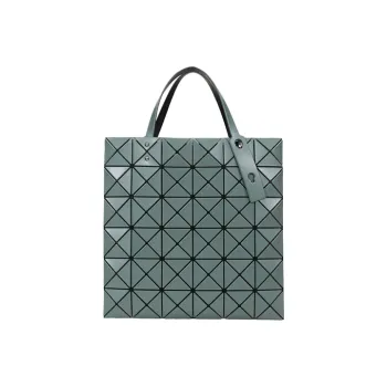 ISSEY MIYAKE Handbags