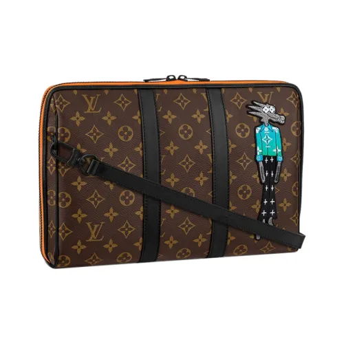 LOUIS VUITTON Keepall Pouch