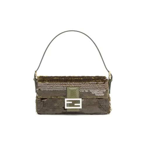 FENDI Baguette Shoulder Bags