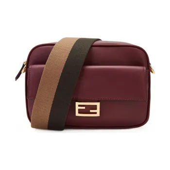 FENDI Shoulder Bags