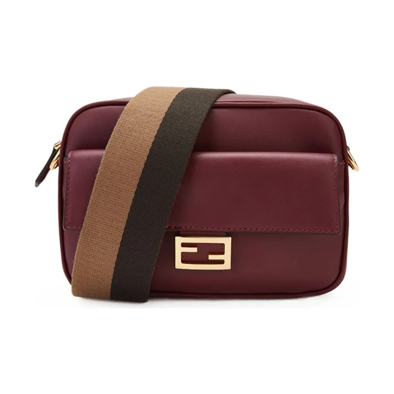 FENDI Shoulder Bags-0