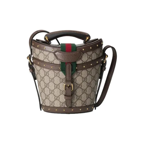 GUCCI Shoulder Bags