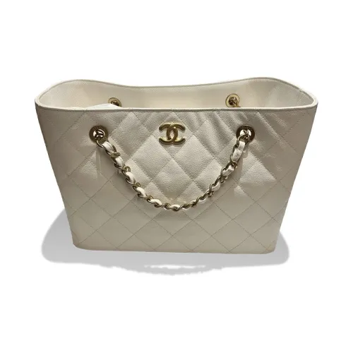 CHANEL 22c Early Spring Handbags