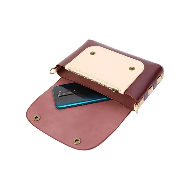 LINE ARTISANAL Crossbody Bags-11
