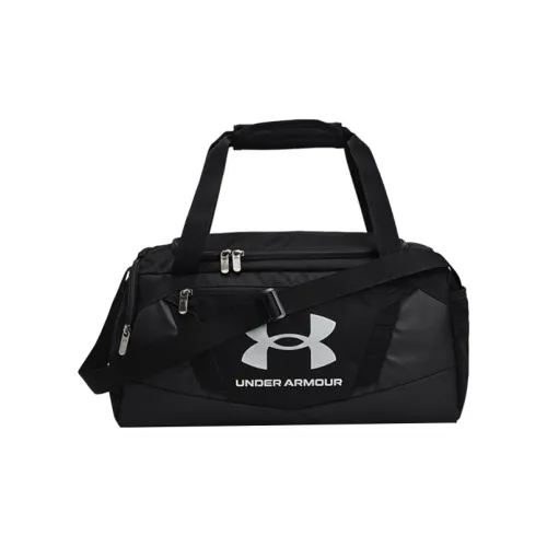 Under Armour Crossbody Bags Black