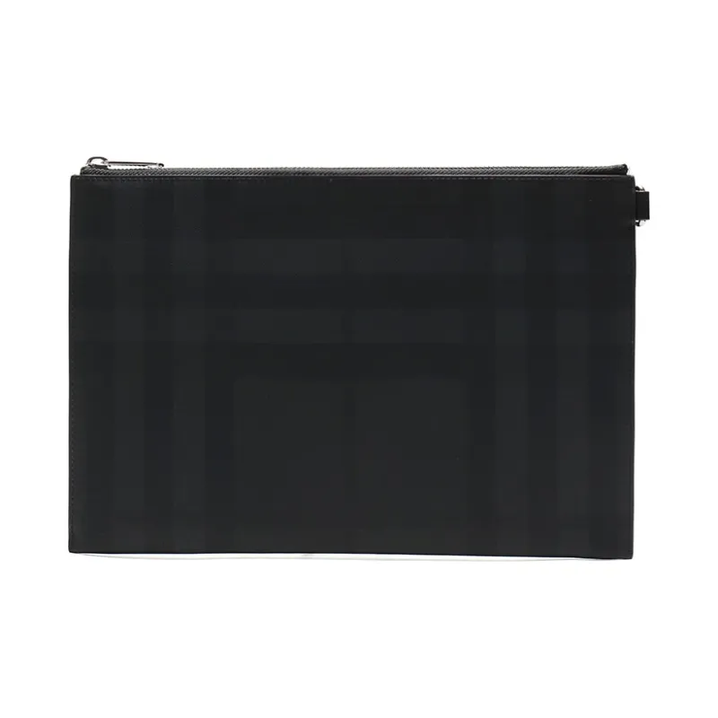 Burberry Clutches-4