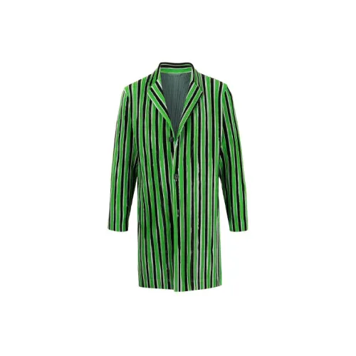 Homme Plissé Issey Miyake Coats Men Green