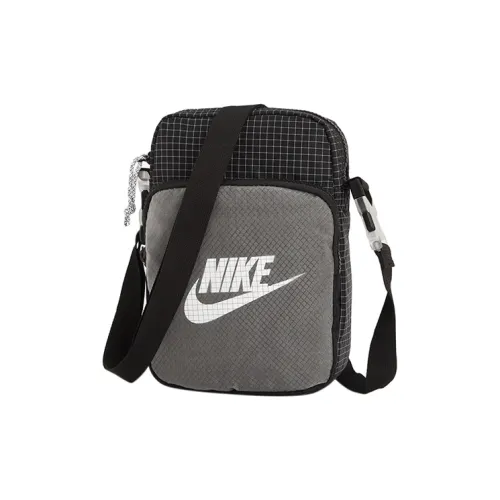 Nike Unisex Heritage Messenger bag