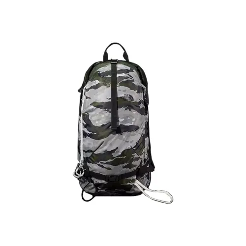 THE NORTH FACE Backpacks Multi Camouflage Print - Pine Green