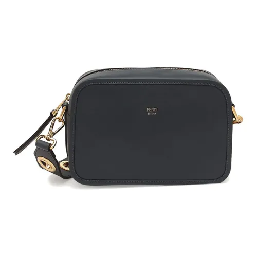 FENDI Shoulder Bags