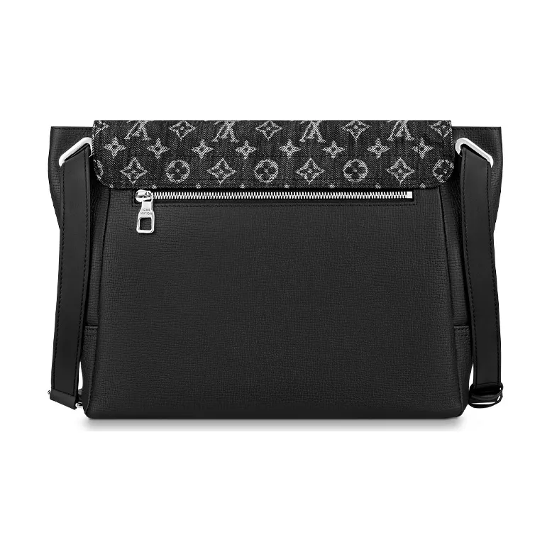LOUIS VUITTON X Nigo Besace Tokyo Monogram Black-2