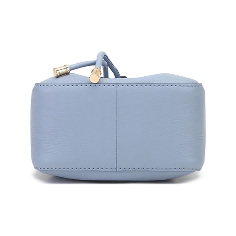 MICHAEL KORS Phoebe Cow Leather Bucket Bag, Chain Bag, Crossbody Bag, Shoulder Bag Women's Light Blue-4