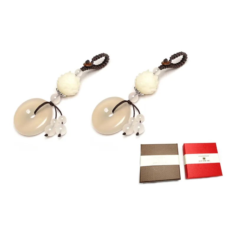 MOUNTAINS AND MANS Keychains Unisex-2