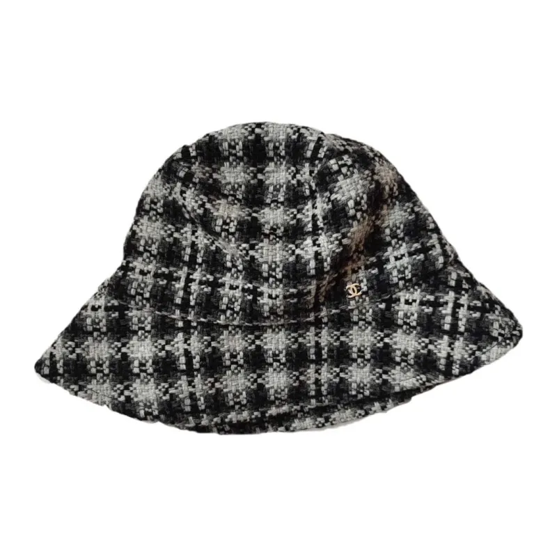 CHANEL Bucket Hats Unisex-0