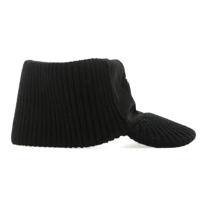 PRADA Beanies Unisex-1