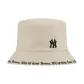 New York Yankees/Beige