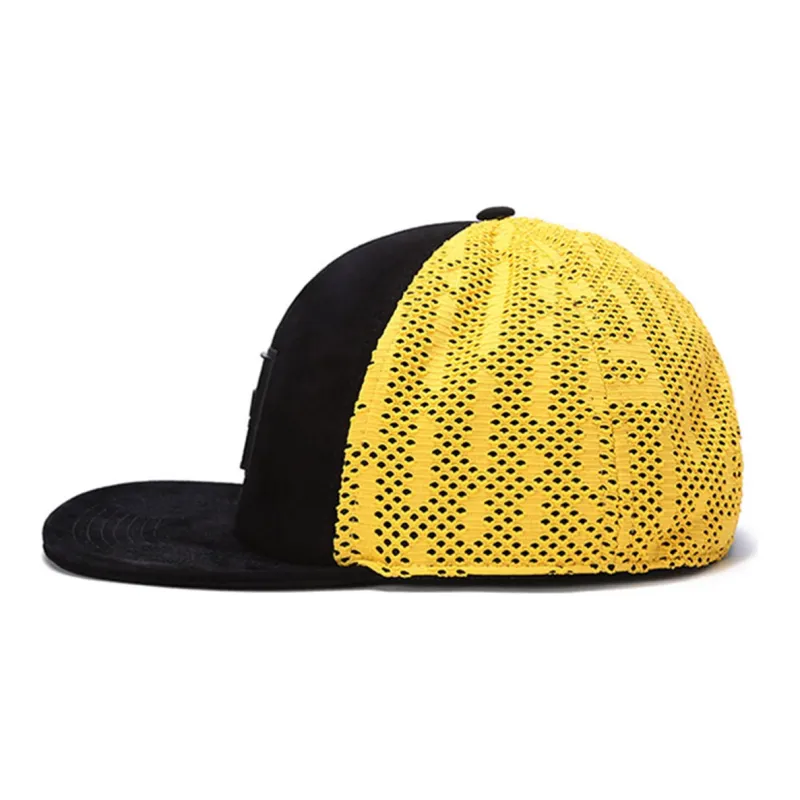 FENDI Baseball Caps Unisex Black Yellow-2