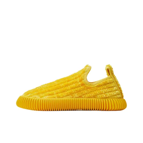 Bottega Veneta Casual Shoes Men Low Top Yellow