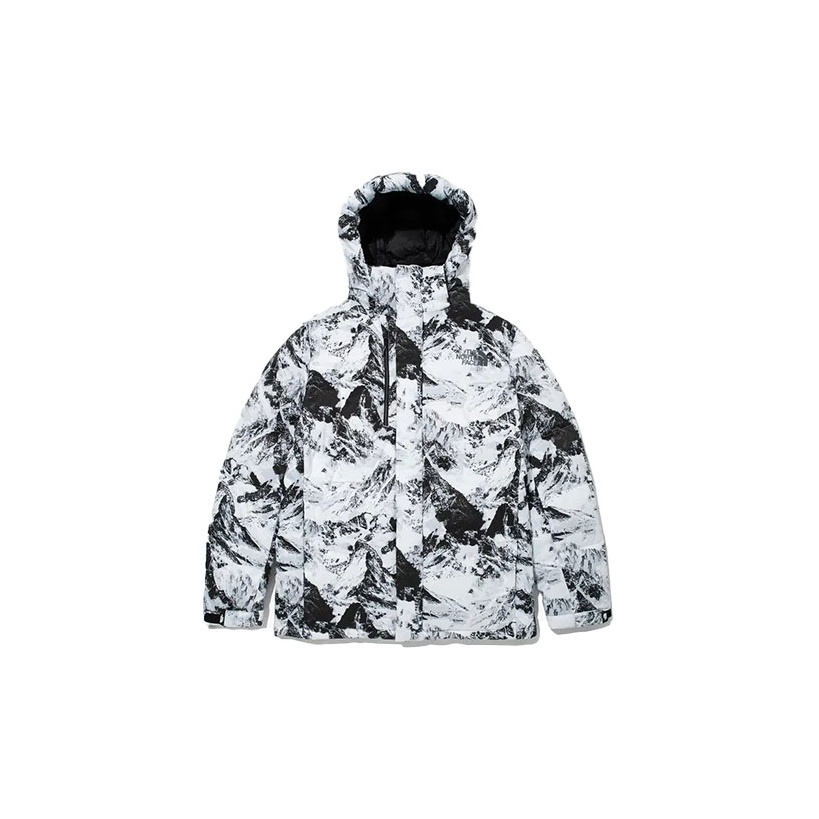Unraveling the History of 'THE NORTH FACE' through High-Spec Model 'Mountain  Down Jacket' & the Historically Rooted 'CAMP Sierra' | Fashion Tech News
