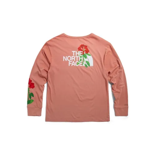 THE NORTH FACE T-Shirts Women's Pink