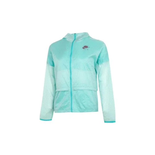 Nike Jackets Women's Washable Duck Green