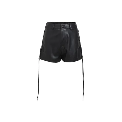 LIUREGALI Light And Shadow Art Series Casual Shorts Women's Black