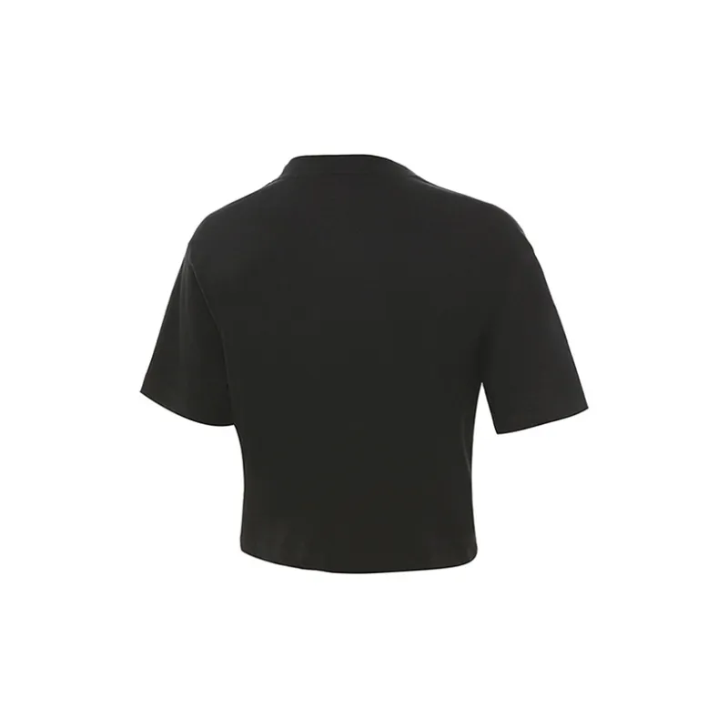 Nike Sportswear Essential Women's Cropped Logo T Shirt-1