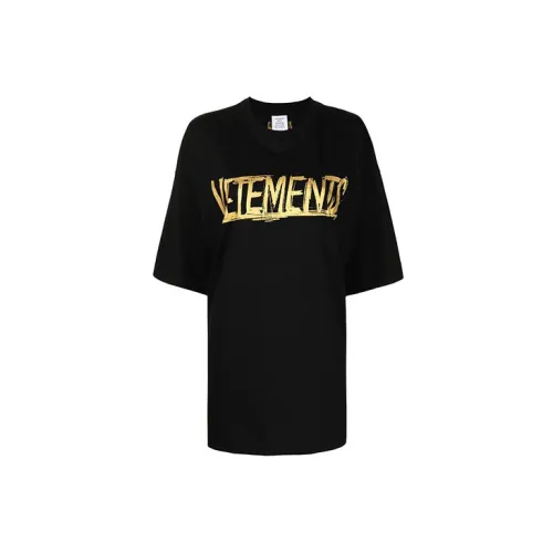 Vetements T-Shirts Women's Black