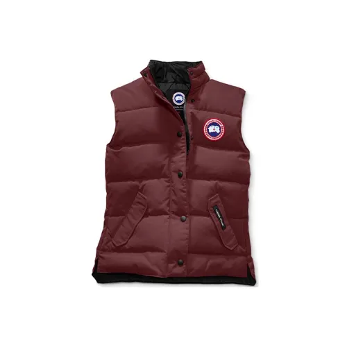 Canada Goose Freestyle Series Vests Women's Berry