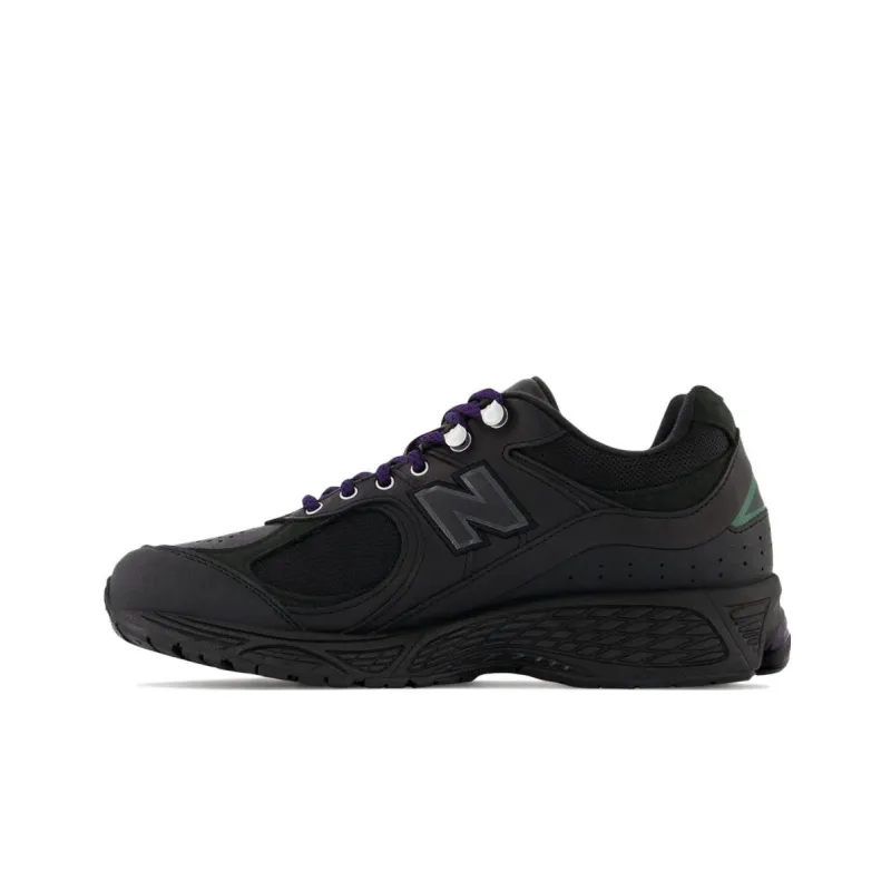 New Balance 2002R Wonderland Pack Black-0