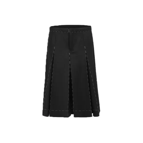 Maison Margiela Casual Shorts Women's Black