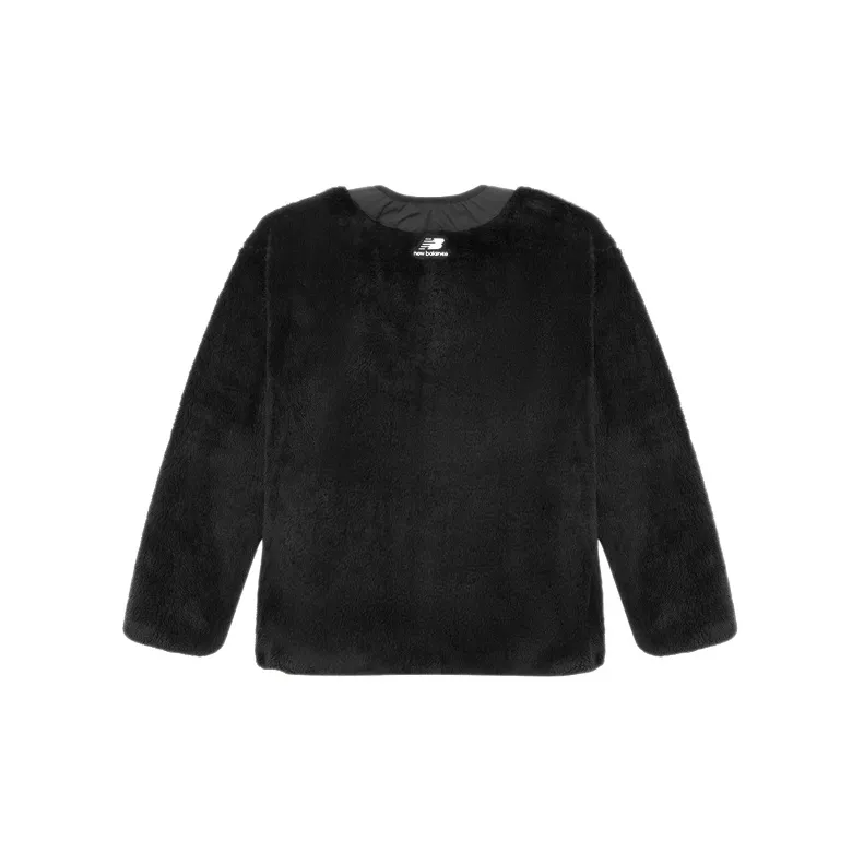 New Balance Jackets Women's Black-1