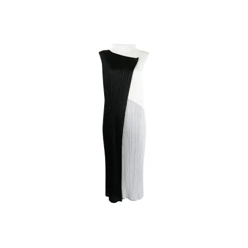 PLEATS PLEASE ISSEY MIYAKE Sleeveless Dresses Women's Black