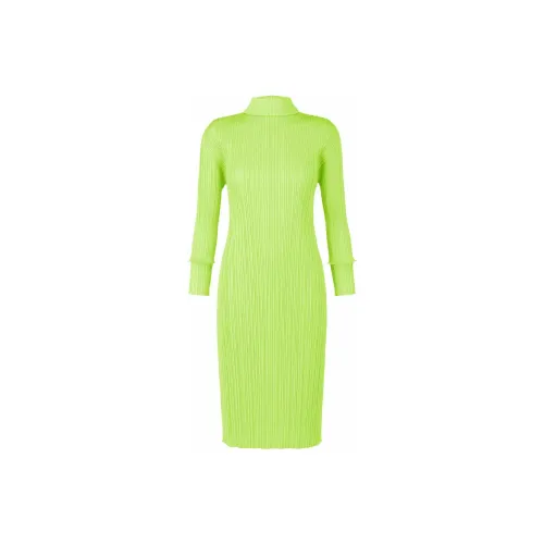 PLEATS PLEASE ISSEY MIYAKE Long-Sleeved Dresses Women's Green