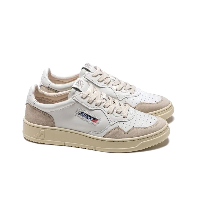 AUTRY Medalist Low 'White Beige Suede'-1